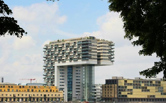 弱电智能化设备管理系统:实现设备高效监控、精准运维与智能管控