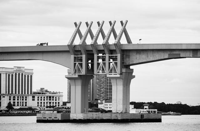 沉浸式空间设备管理系统，实现沉浸式空间设备高效精准管控与智能运维