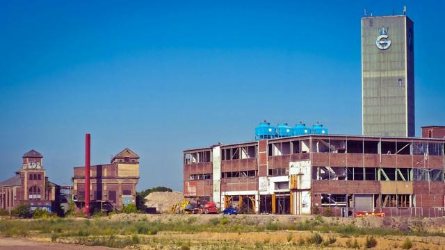 深圳大学共享设备管理系统,实现校内共享设备高效调配与智能管理